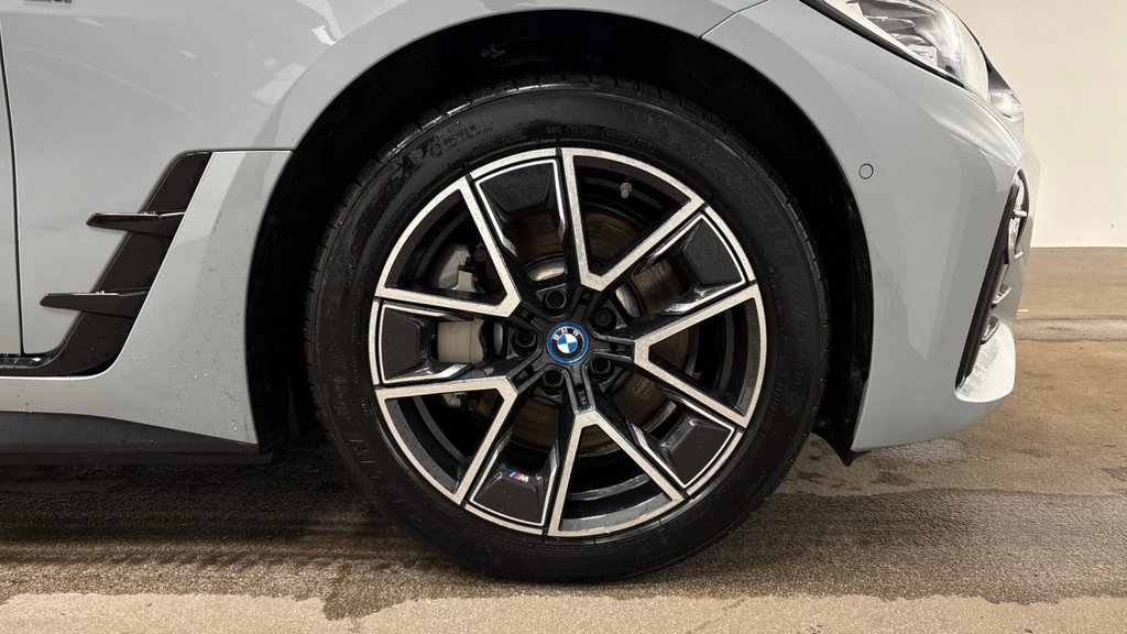Used BMW i4 2022 for sale - 77276564: Photo 9