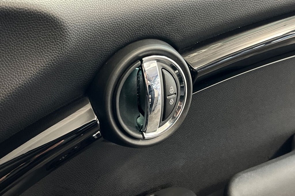 Used MINI Hatch 2023 for sale - 76203322: Photo 41