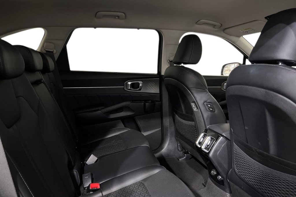 Used Kia Sorento 2022 for sale - 76039042: Photo 10