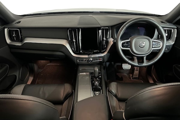 Used Volvo XC60 2022 for sale - 76256164: Photo 12