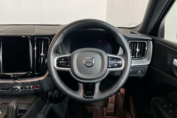 Used Volvo XC60 2022 for sale - 76256164: Photo 24