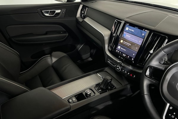 Used Volvo XC60 2022 for sale - 76256164: Photo 33