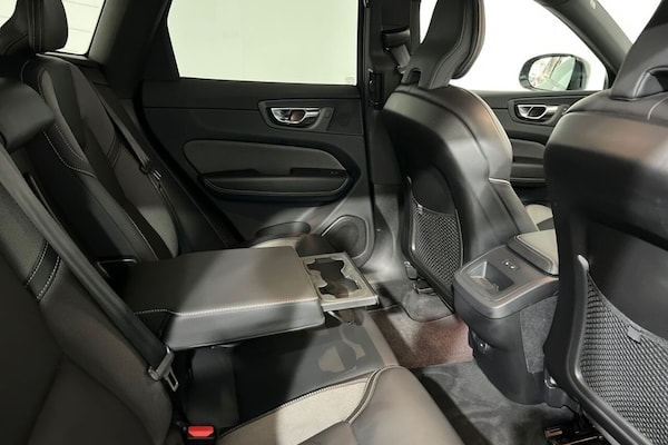 Used Volvo XC60 2022 for sale - 76256164: Photo 40