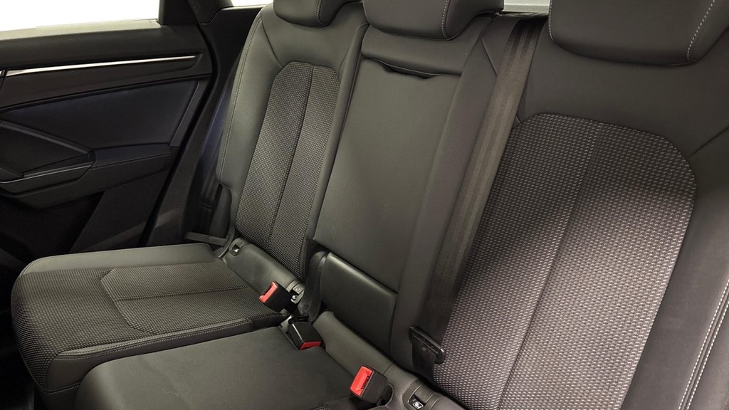 Used Audi Q3 2021 for sale - 77836103: Photo 7