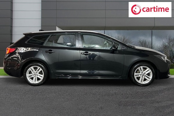 Used Toyota Corolla 2023 for sale - 76105792: Photo 2