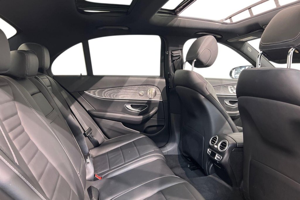 Used Mercedes-Benz E Class 2022 for sale - 76496340: Photo 10