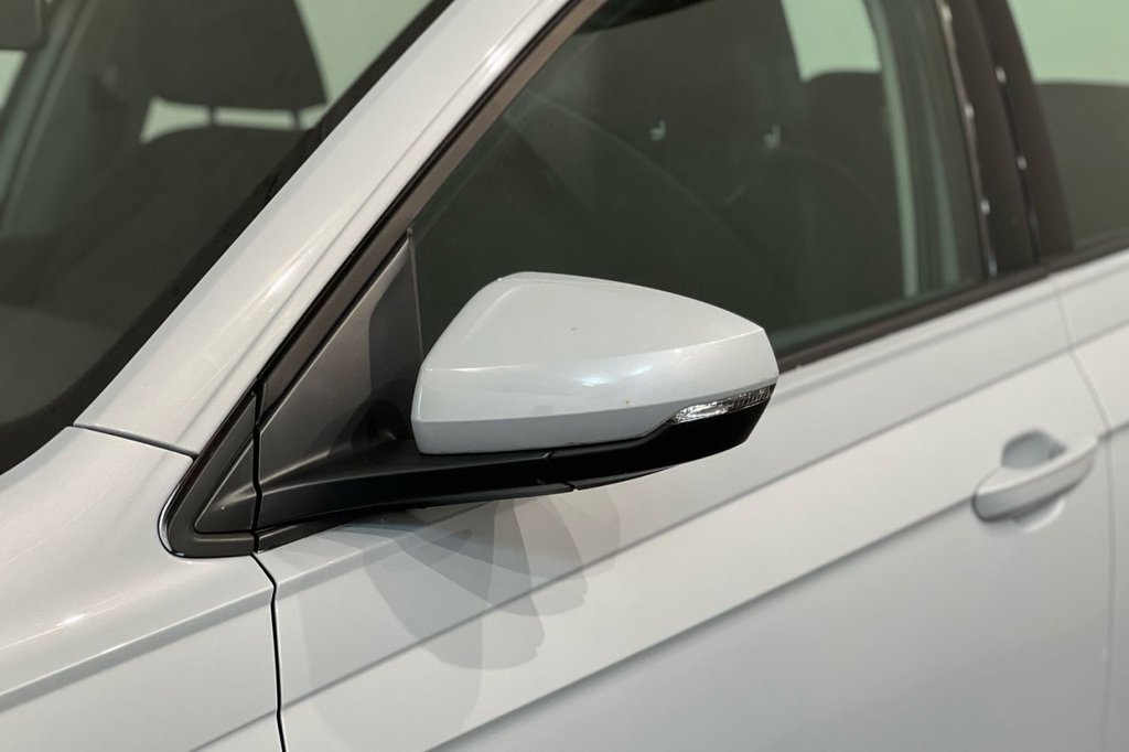 Used Volkswagen Polo 2018 for sale - 77952783: Photo 17