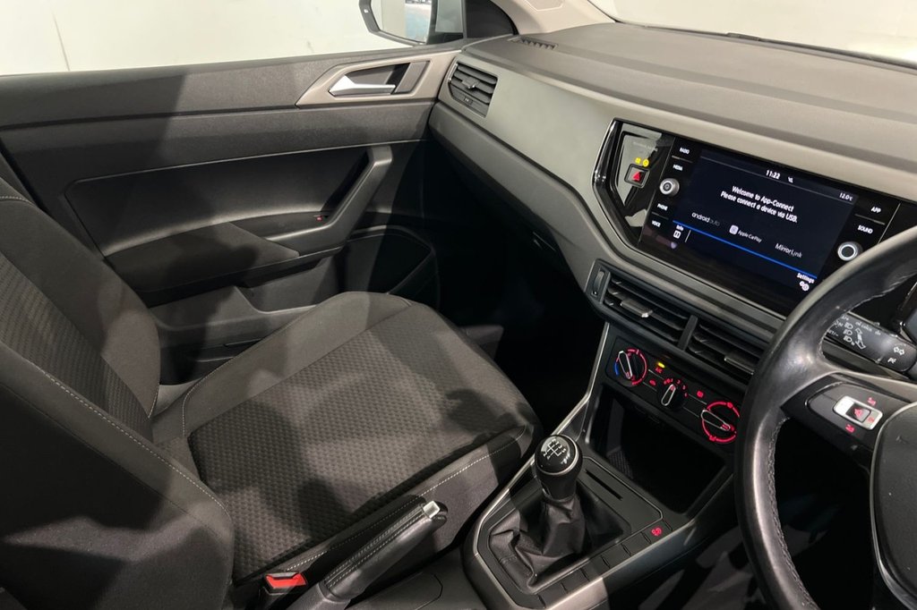 Used Volkswagen Polo 2018 for sale - 77952783: Photo 30