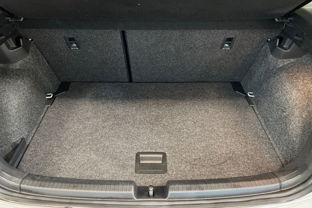 Used Volkswagen Polo 2018 for sale - 77952783: Photo 40