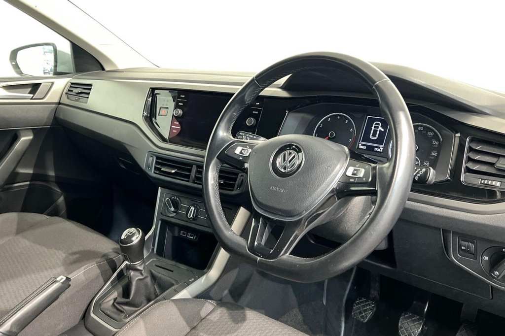 Used Volkswagen Polo 2018 for sale - 77952783: Photo 9