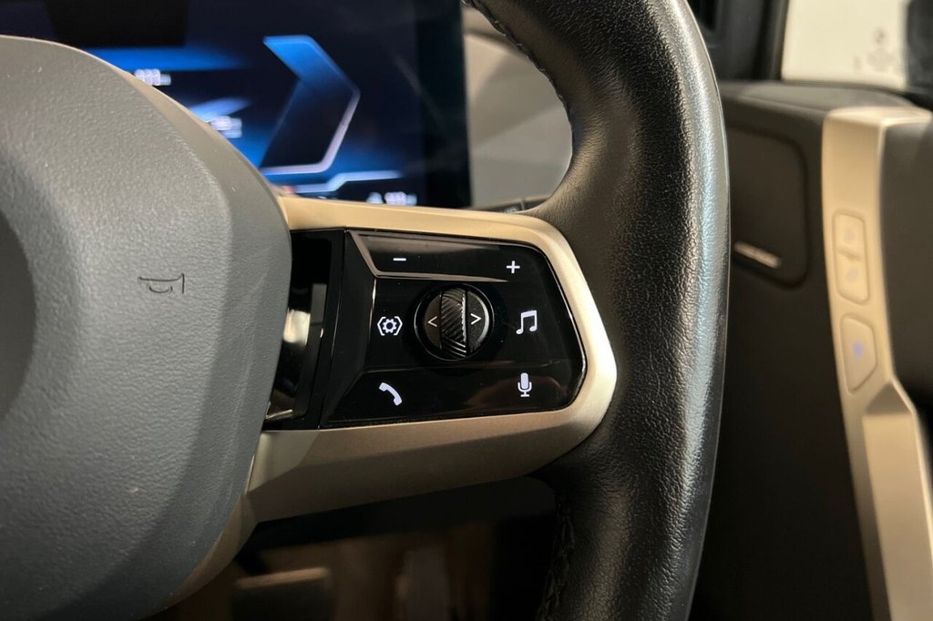 Used BMW iX 2023 for sale - 78030247: Photo 26