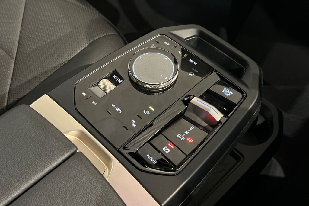 Used BMW iX 2023 for sale - 78030247: Photo 38