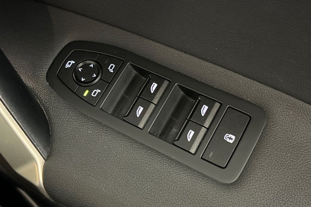 Used BMW iX 2023 for sale - 78030247: Photo 42