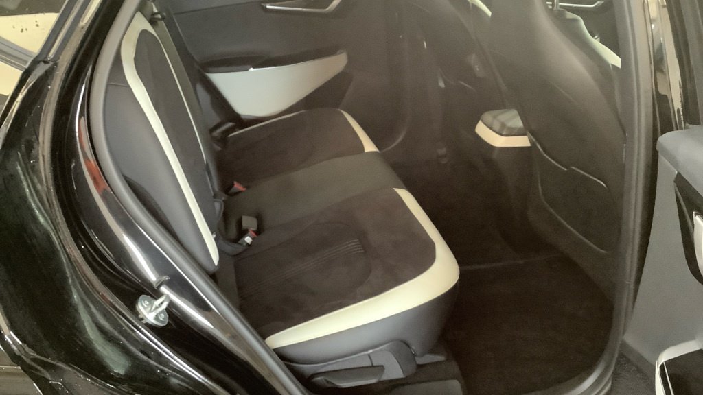 Used Kia EV6 2023 for sale - 77111245: Photo 10
