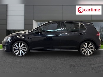 Used Volkswagen Golf 2018 for sale - 78780934: Photo
