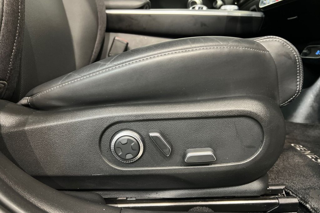 Used Genesis GV60 2023 for sale - 77703557: Photo 23