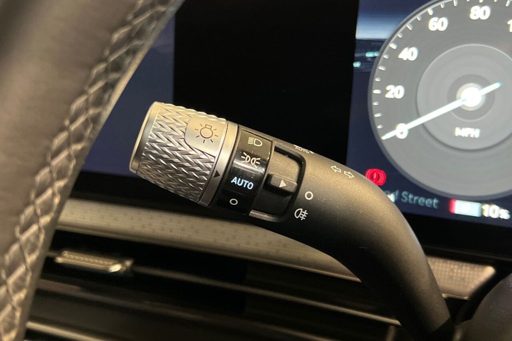 Used Genesis GV60 2023 for sale - 77703557: Photo 28