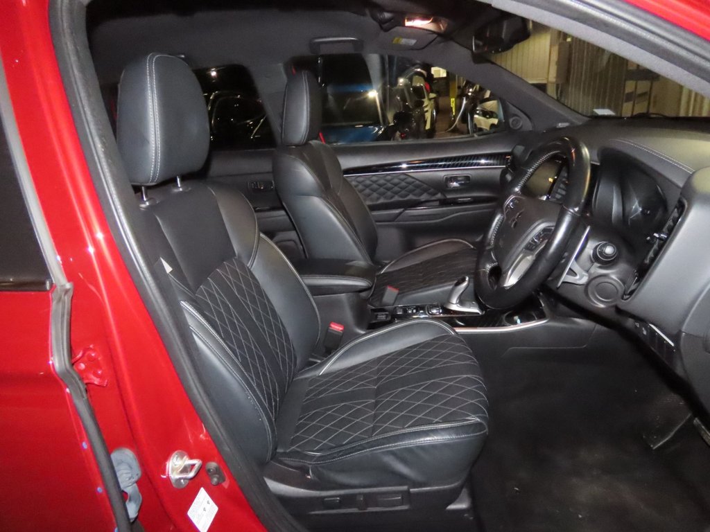 Used Mitsubishi Outlander 2021 for sale - 76950739: Photo 10