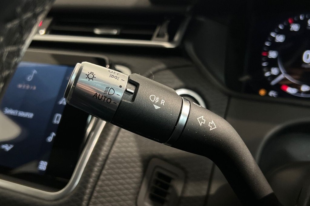 Used Land Rover Range Rover Velar 2021 for sale - 77703549: Photo 28