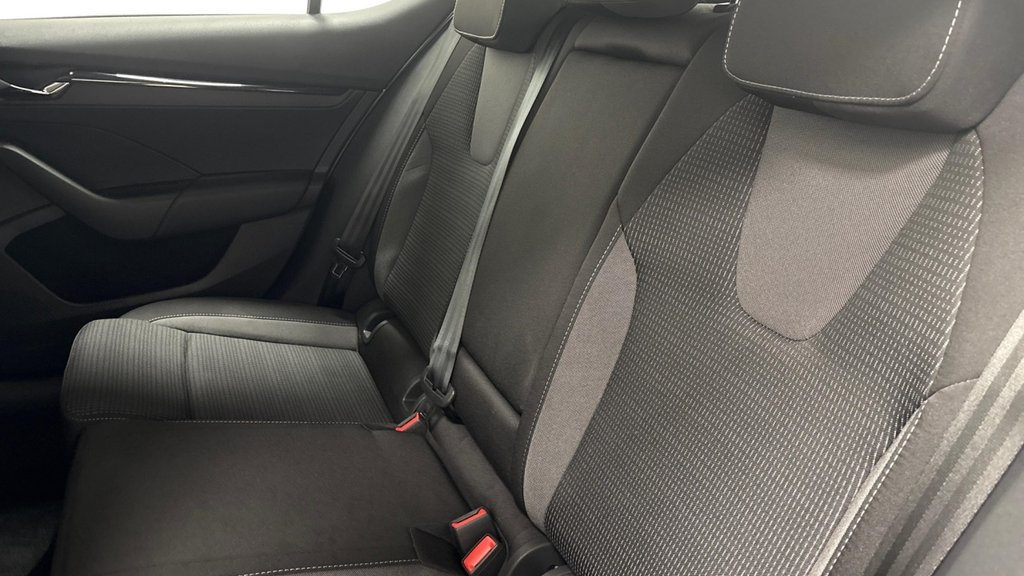 Used Skoda Octavia 2024 for sale - 76400408: Photo 7