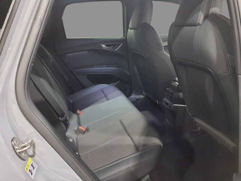 Used Audi Q4 e-tron 2022 for sale - 76724572: Photo 9