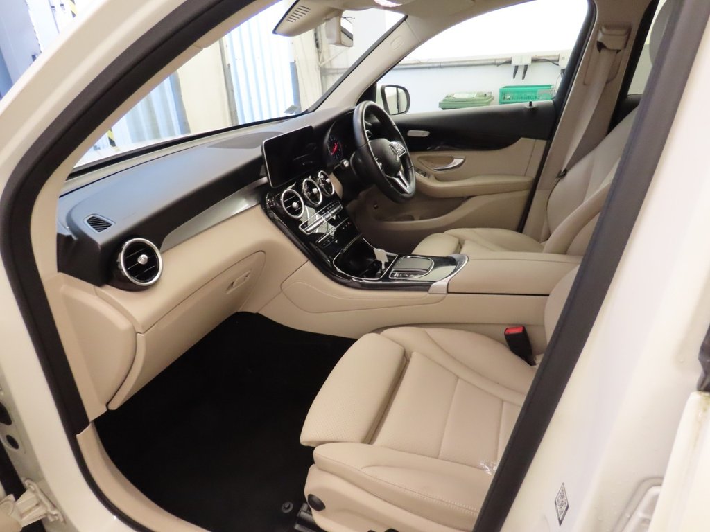Used Mercedes-Benz GLC 2020 for sale - 78069129: Photo 11