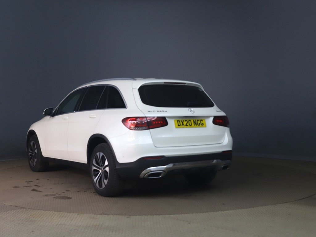 Used Mercedes-Benz GLC 2020 for sale - 78069129: Photo 2