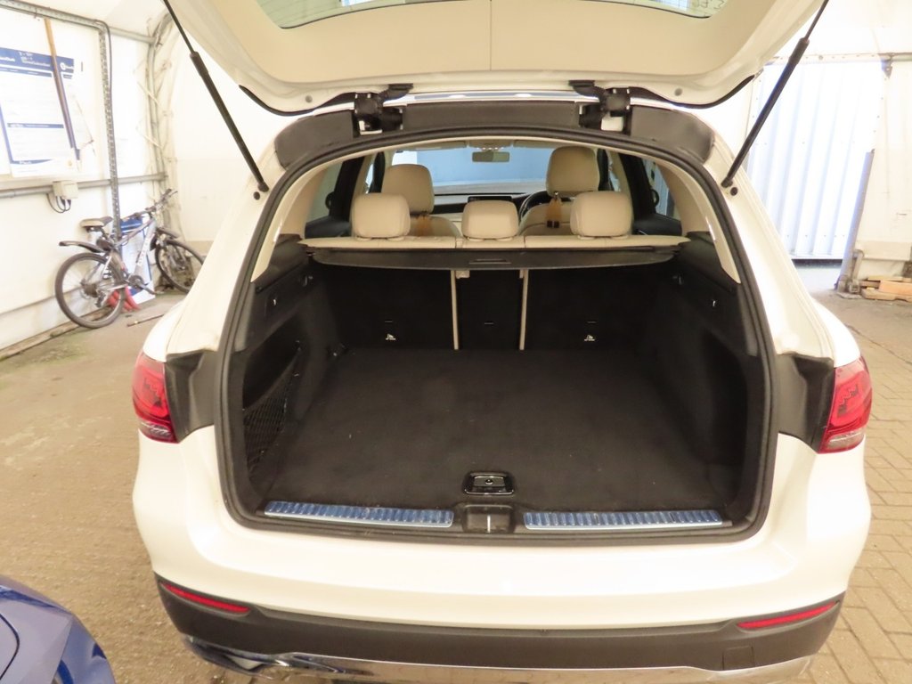 Used Mercedes-Benz GLC 2020 for sale - 78069129: Photo 7