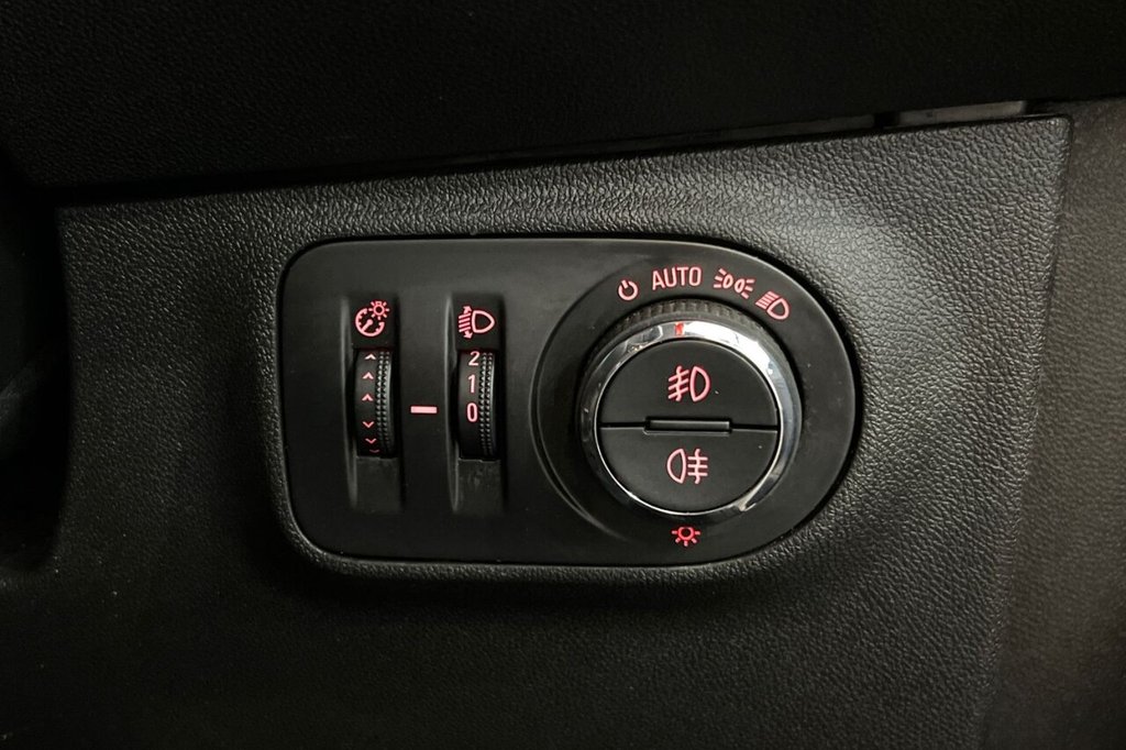 Used Vauxhall Corsa 2019 for sale - 77681034: Photo 38