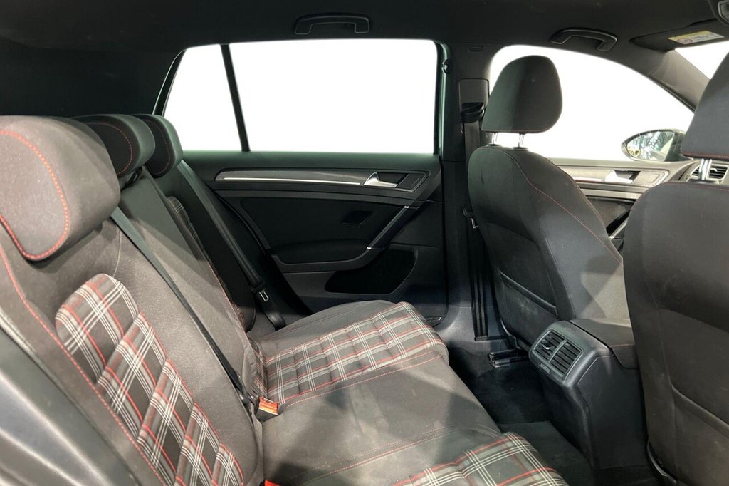 Used Volkswagen Golf 2019 for sale - 77879638: Photo 10