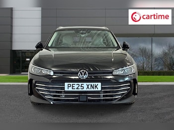 Used Volkswagen Passat 2025 for sale - 78468425: Photo