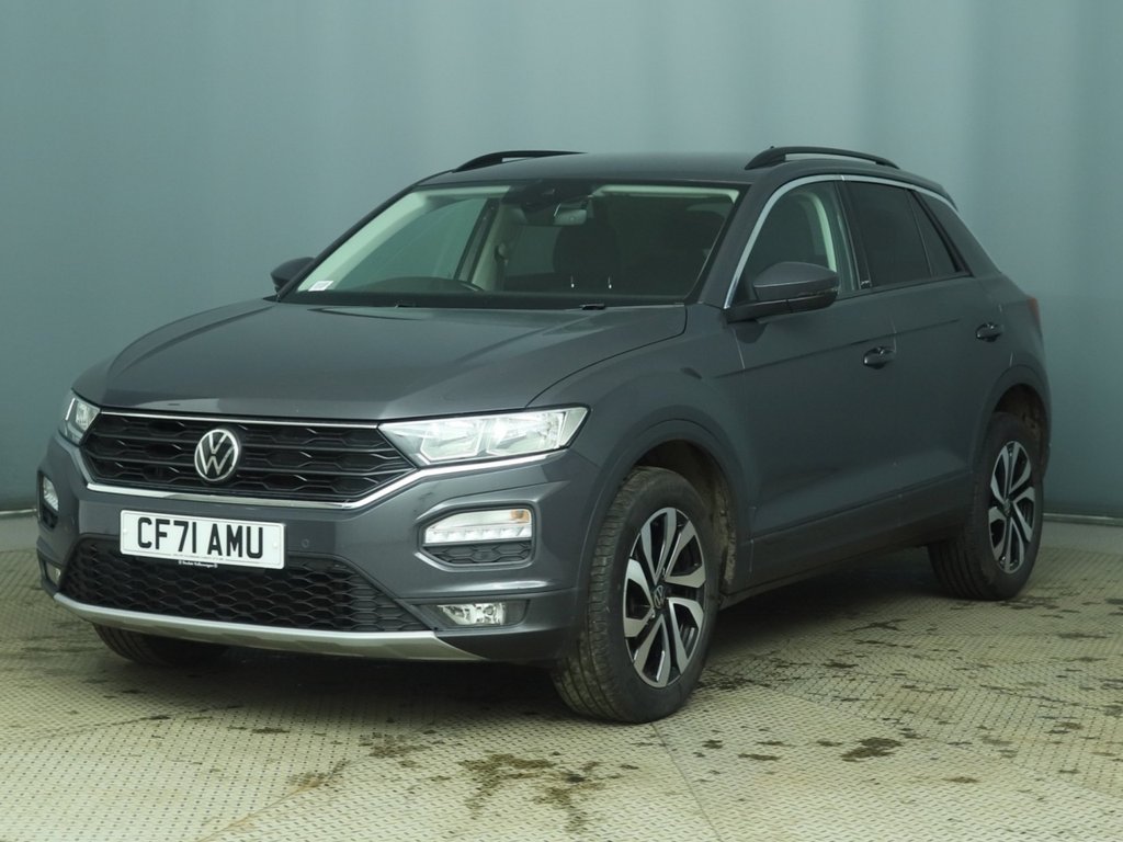 Used Volkswagen T-Roc 2021 for sale - 76841660: Photo 3