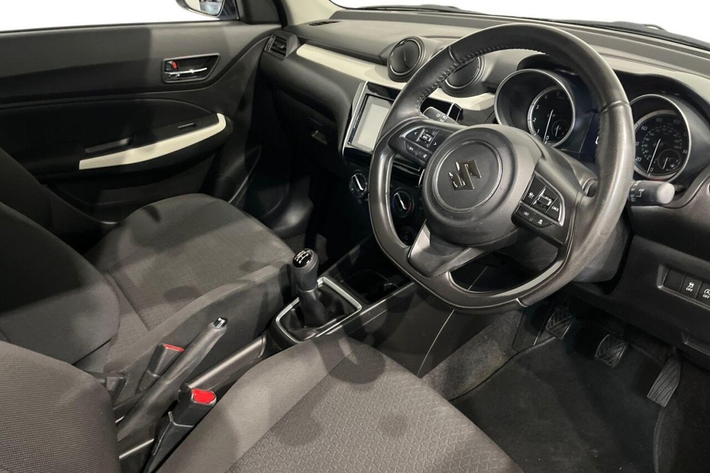 Used Suzuki Swift 2022 for sale - 77256079: Photo 9