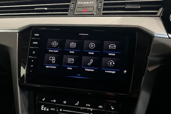 Used Volkswagen Passat 2022 for sale - 75306809: Photo 32