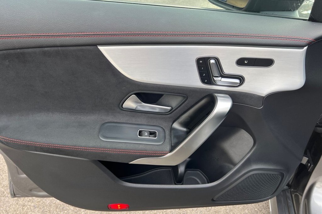 Used Mercedes-Benz CLA 2023 for sale - 76385923: Photo 30