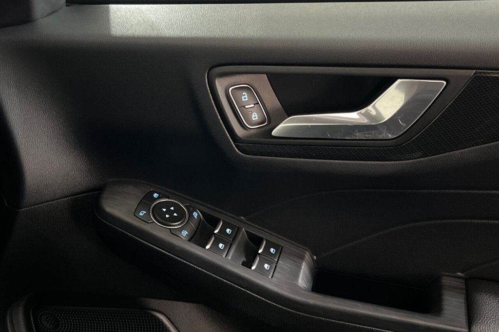 Used Ford Kuga 2022 for sale - 76429595: Photo 40