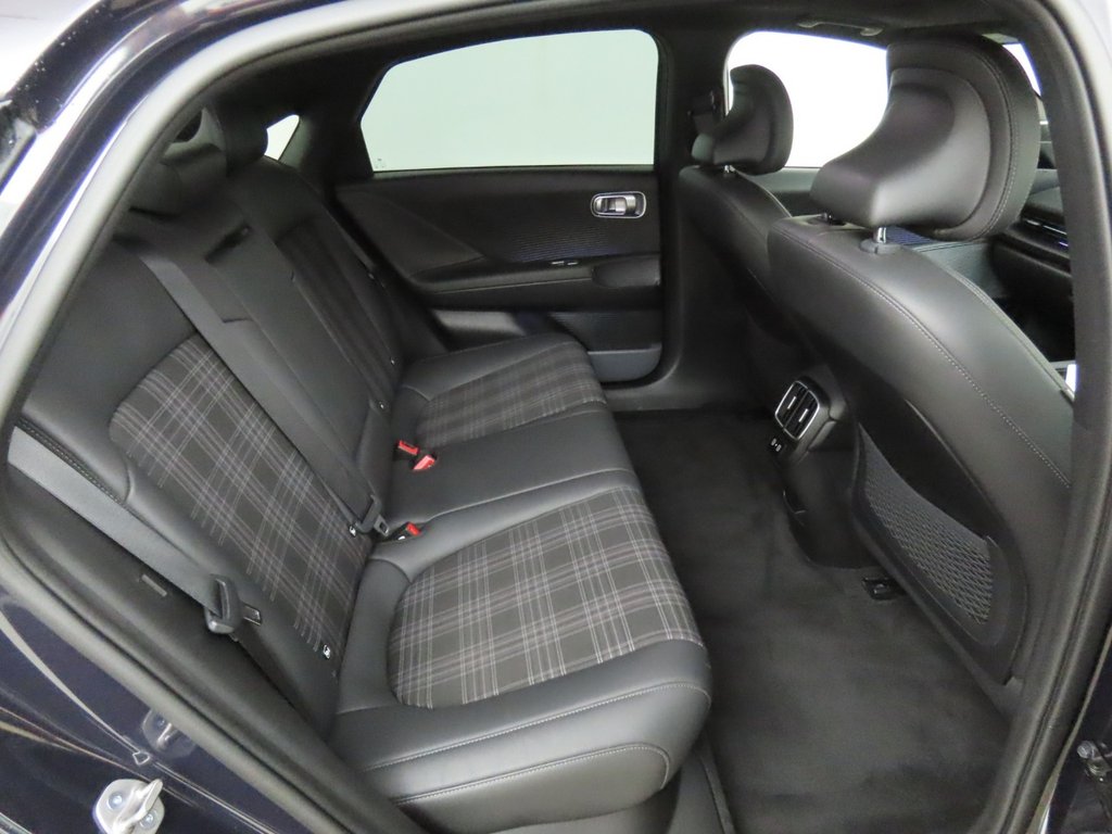 Used Hyundai IONIQ 6 2024 for sale - 78036293: Photo 6