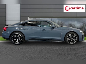 Used Audi e-tron GT 2021 for sale - 78793249: Photo