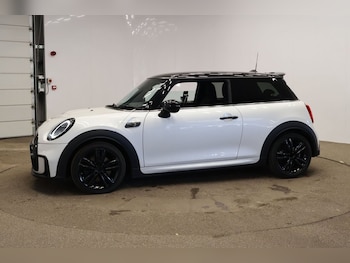 Used MINI Hatch 2023 for sale - 78349538: Photo