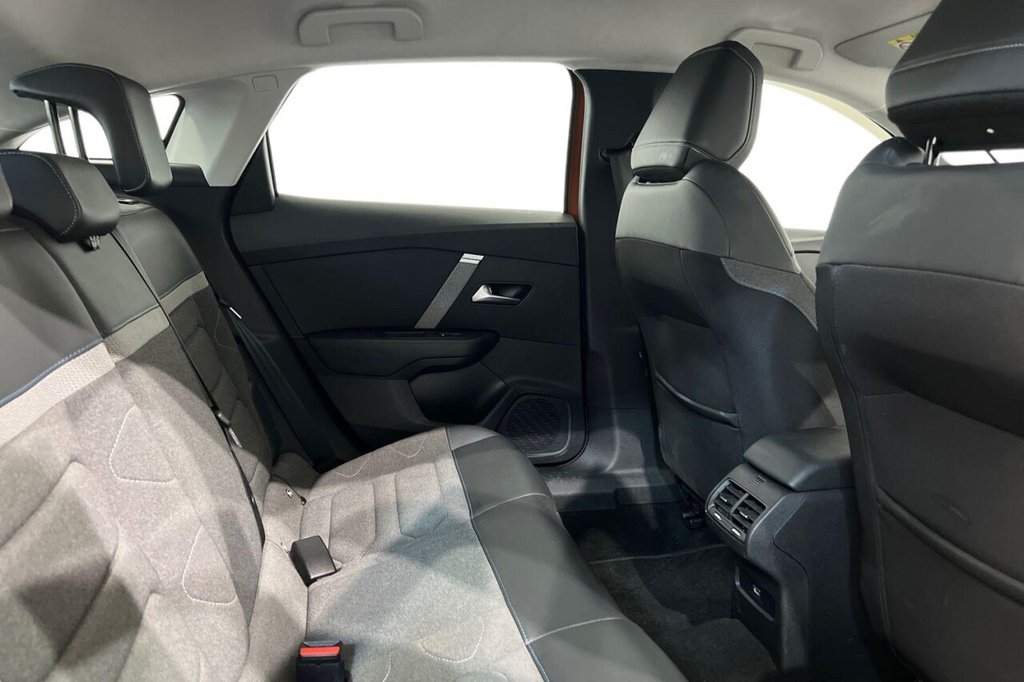 Used Citroen C4 2021 for sale - 77269130: Photo 10