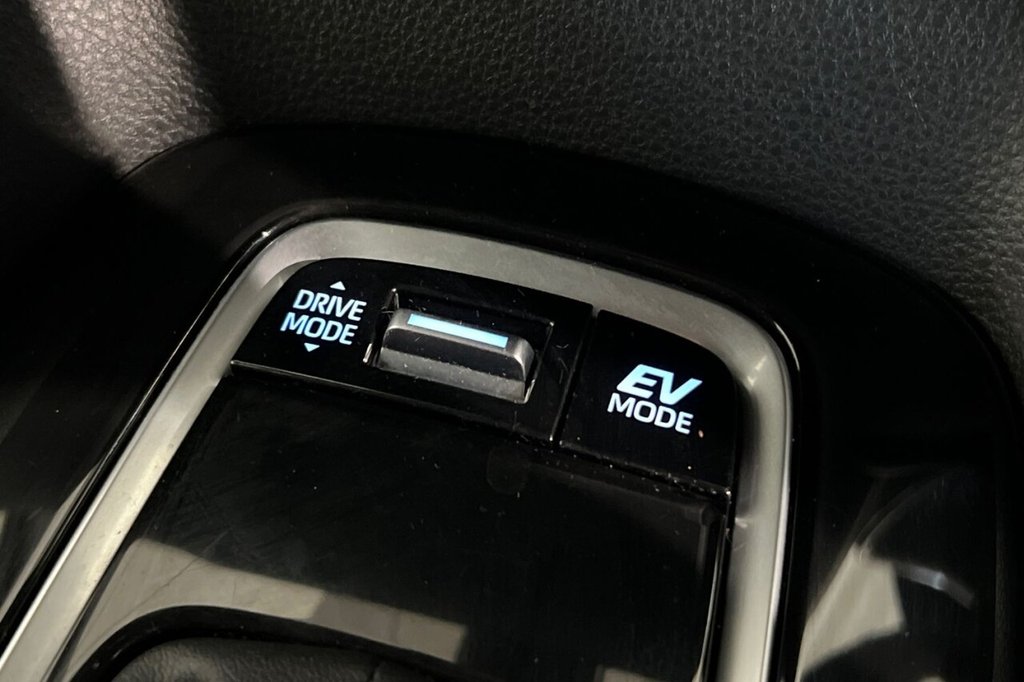 Used Toyota Corolla 2023 for sale - 77218507: Photo 37