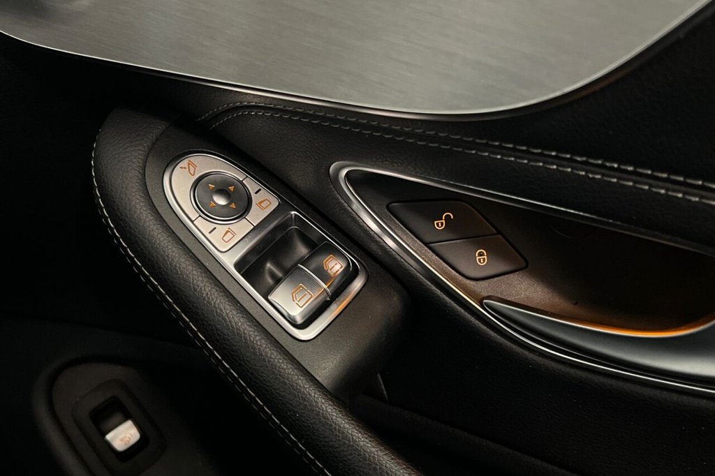 Used Mercedes-Benz C Class 2019 for sale - 76528715: Photo 37