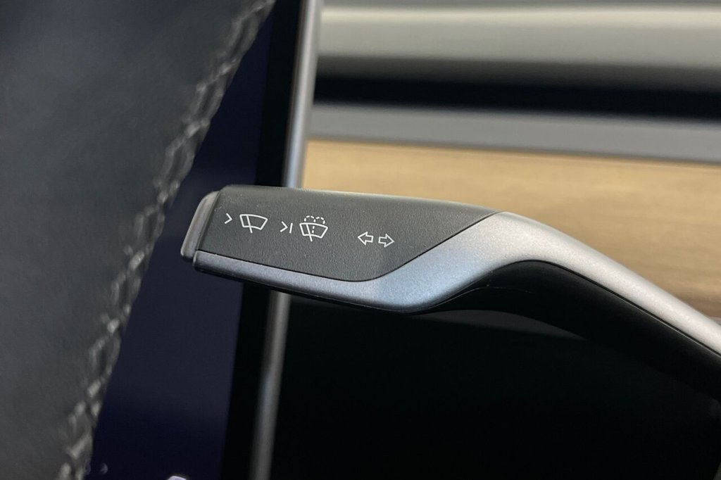 Used Tesla Model Y 2023 for sale - 77188400: Photo 28