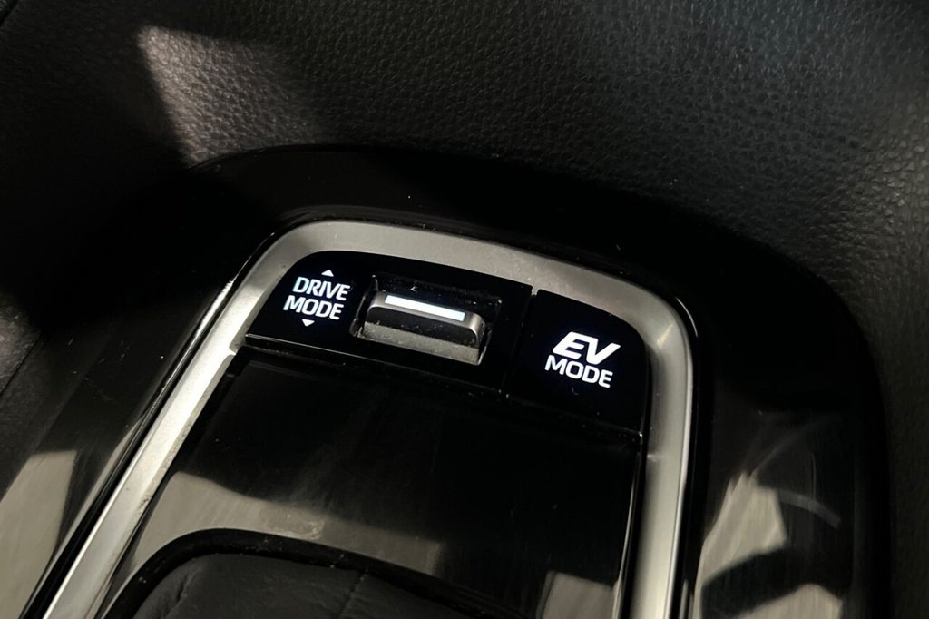 Used Toyota Corolla 2020 for sale - 76304317: Photo 36