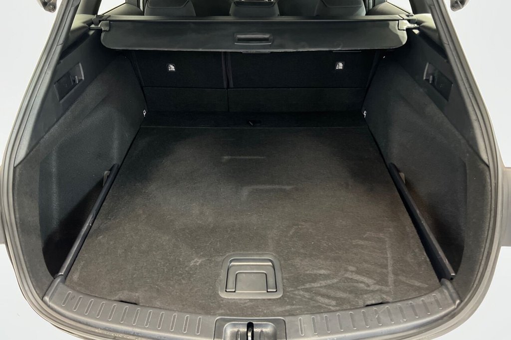 Used Toyota Corolla 2020 for sale - 76304317: Photo 41