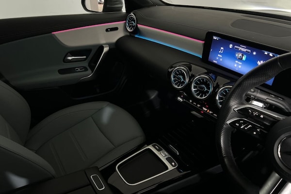 Used Mercedes-Benz CLA 2024 for sale - 76074145: Photo 32
