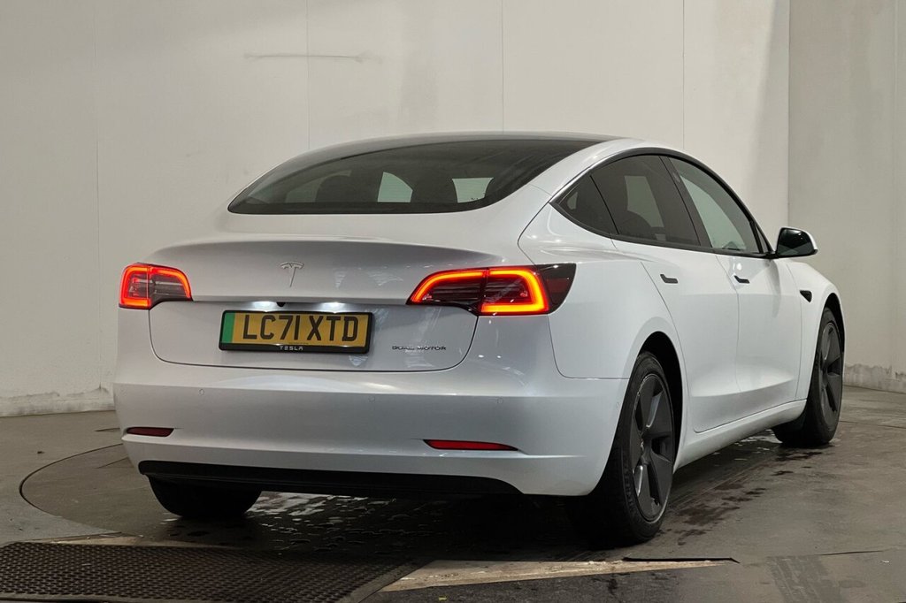 Used Tesla Model 3 2021 for sale - 77372841: Photo 24