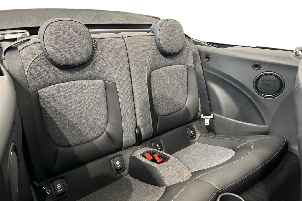 Used MINI Convertible 2018 for sale - 78049579: Photo 10