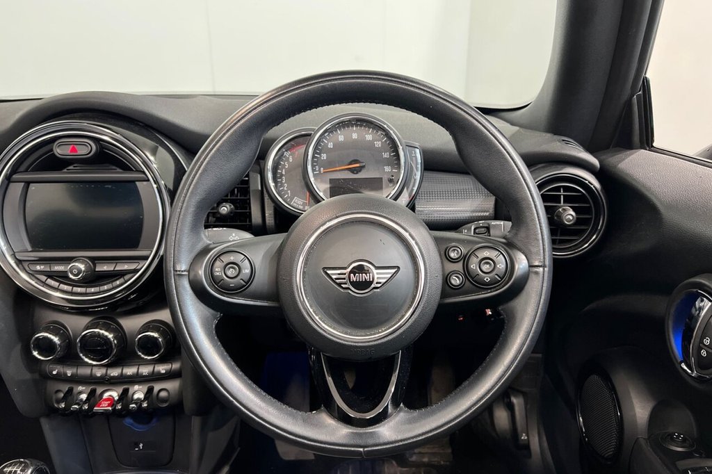 Used MINI Convertible 2018 for sale - 78049579: Photo 15