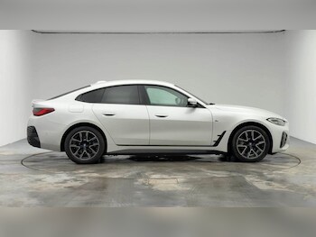 Used BMW i4 2023 for sale - 77835976: Photo